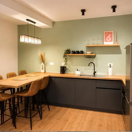 Appartement 150m From Arena Colosseum *
