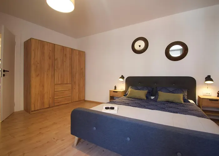 Apartmán 150m From Arena Colosseum