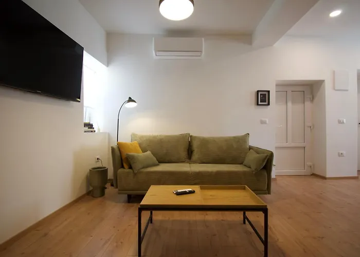 Apartman 150m From Arena Colosseum