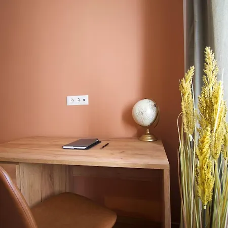 150m From Arena Colosseum * Póla