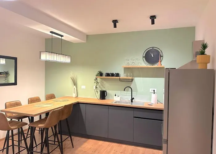 شقة 150m From Arena Colosseum